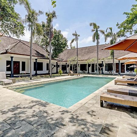 Hotel Oyo 90638 Pondok Idas Legian Exterior foto