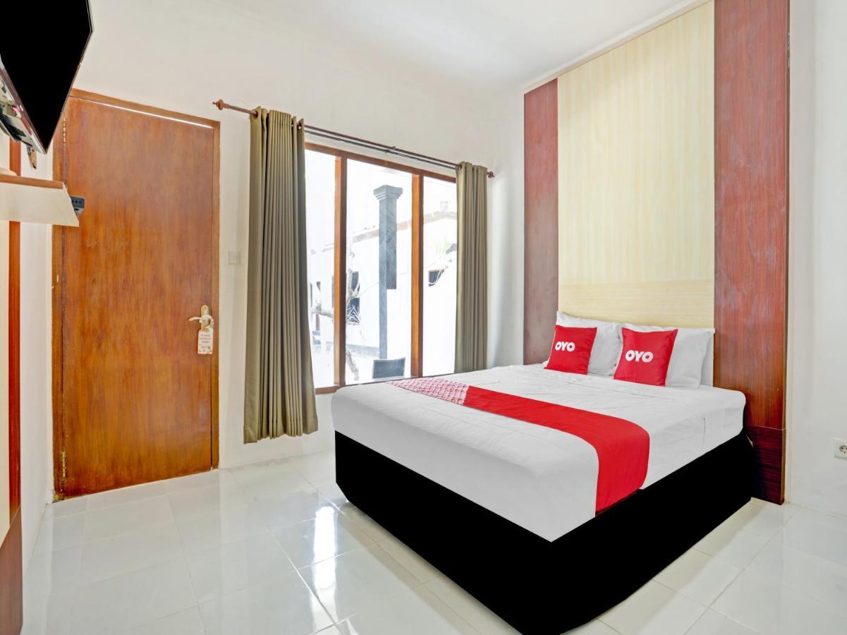 Hotel Oyo 90638 Pondok Idas Legian Exterior foto
