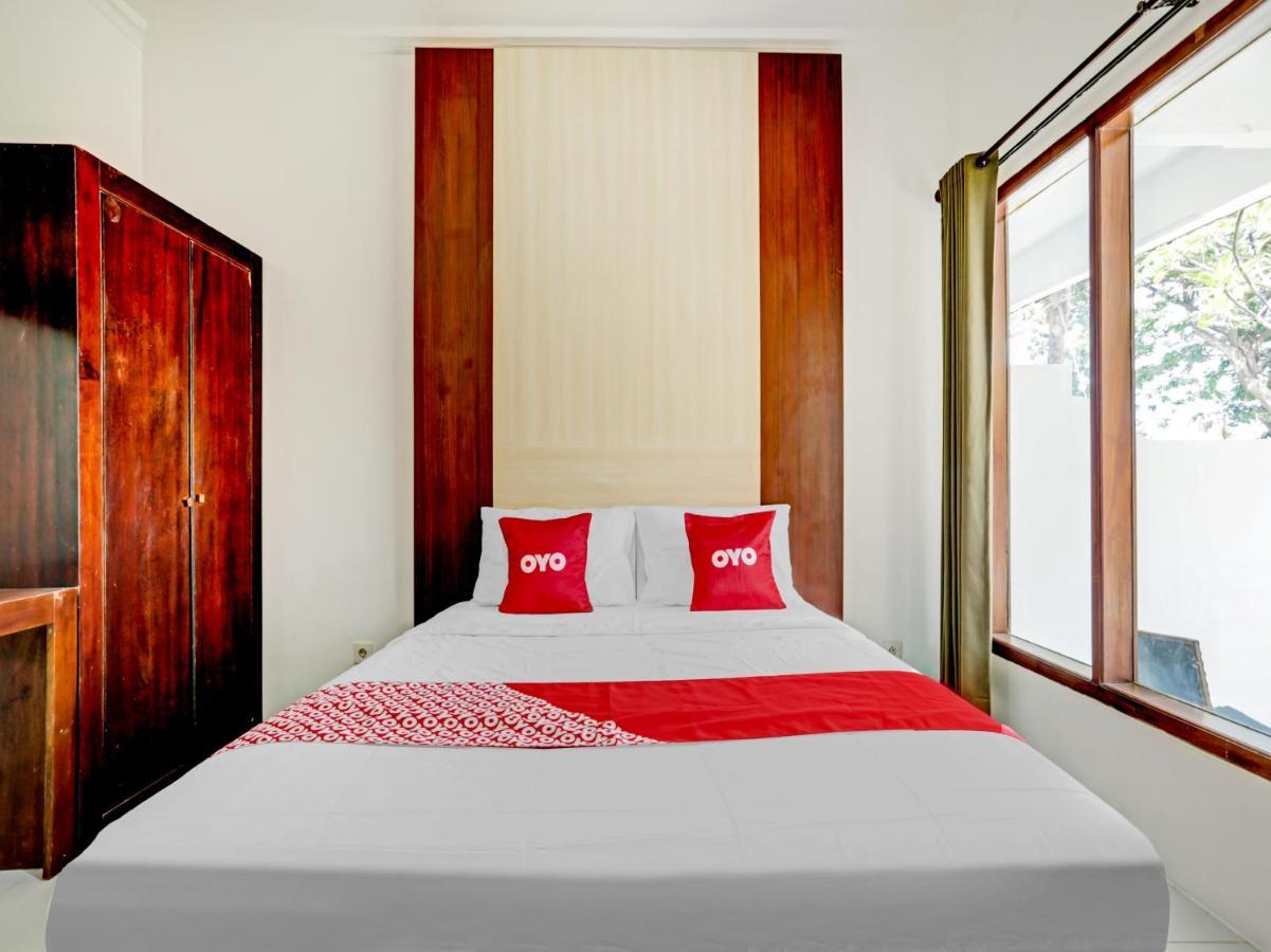 Hotel Oyo 90638 Pondok Idas Legian Exterior foto